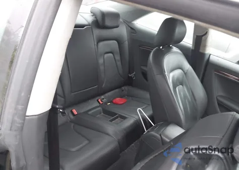 2009 Audi A5 3.2L из США, поврежденный, VIN WAUDK78T09A038593